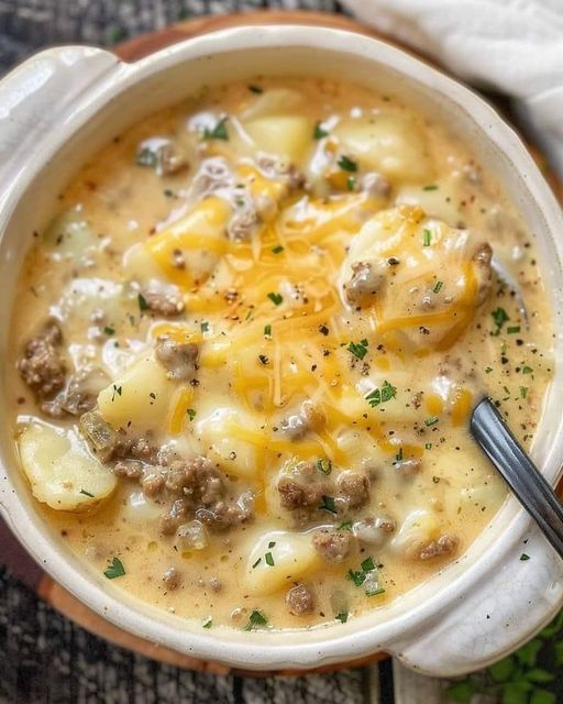 Cheesy Hamburger Potato Soup