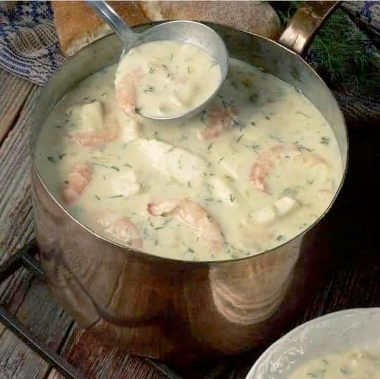 Creamy Crab and Shrimp Seafood Bisque