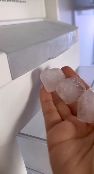 Here’s Why You Should Put Ice Cubes in Dryer