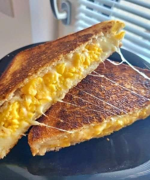 Scrambled Egg Grilled Cheese Sandwich