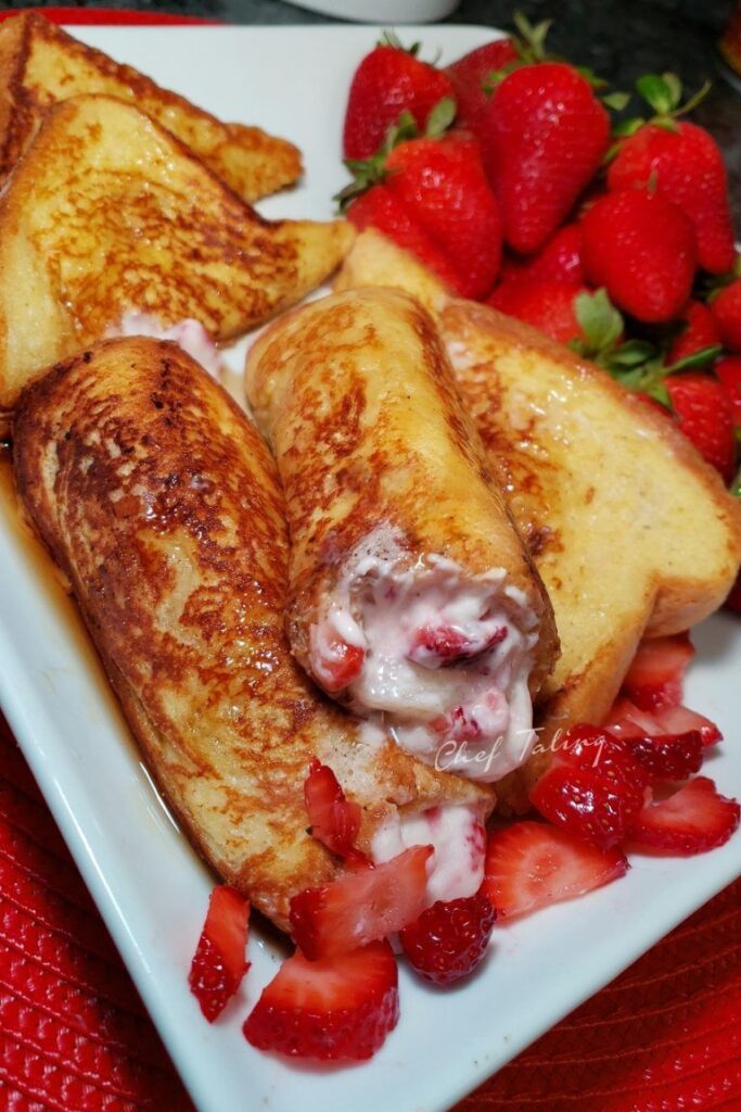 Strawberry French Toast Roll-Ups